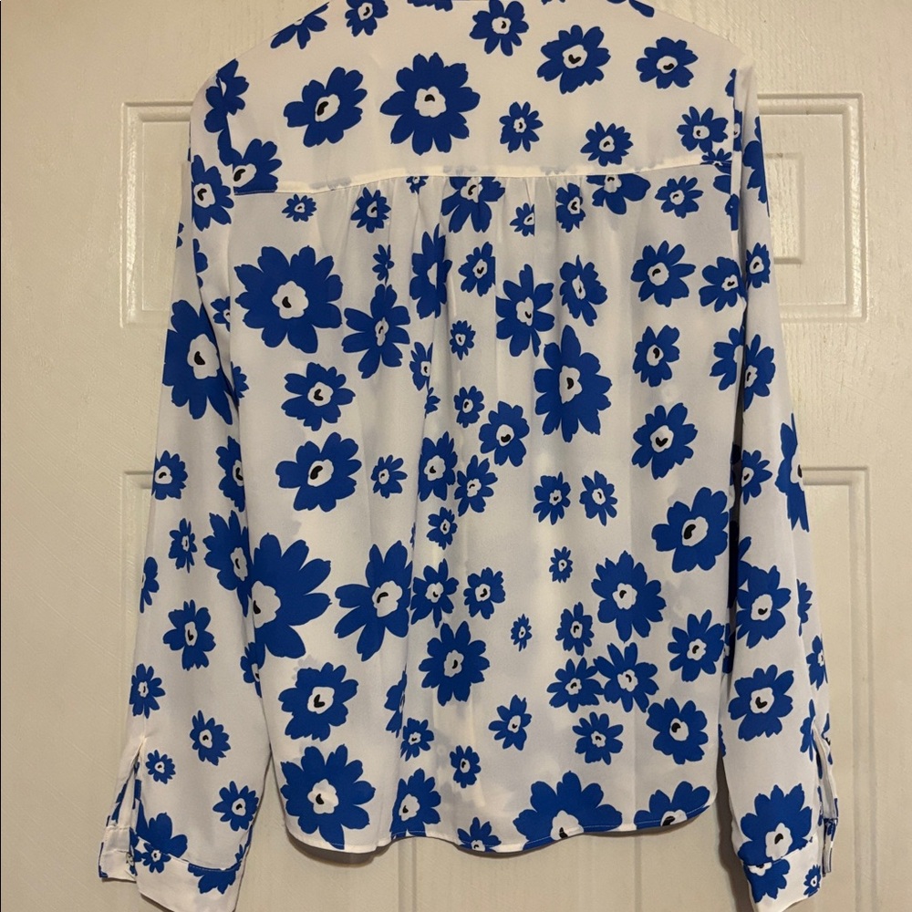 CAbi White and Blue Floral Blouse - Picture 5 of 6